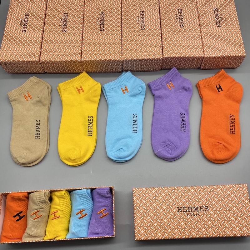 Hermes socks  (8)