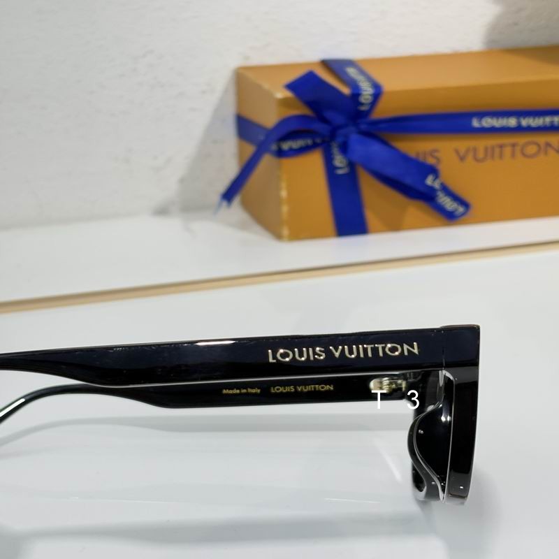 LV Z2545U 54 18-140 C06