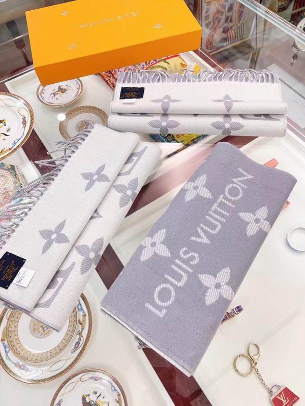 LV 34X180cm 100羊毛长巾 E (11)