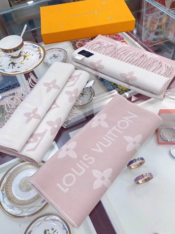 LV 34X180cm 100羊毛长巾 E (22)