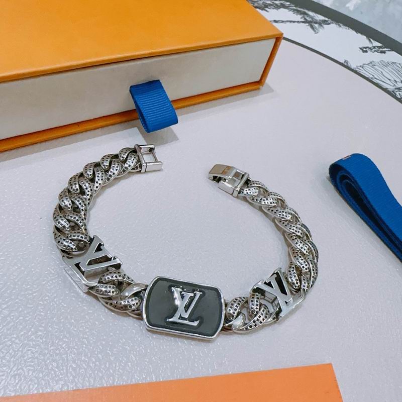 LV Bracelet 04yxh08 (6)