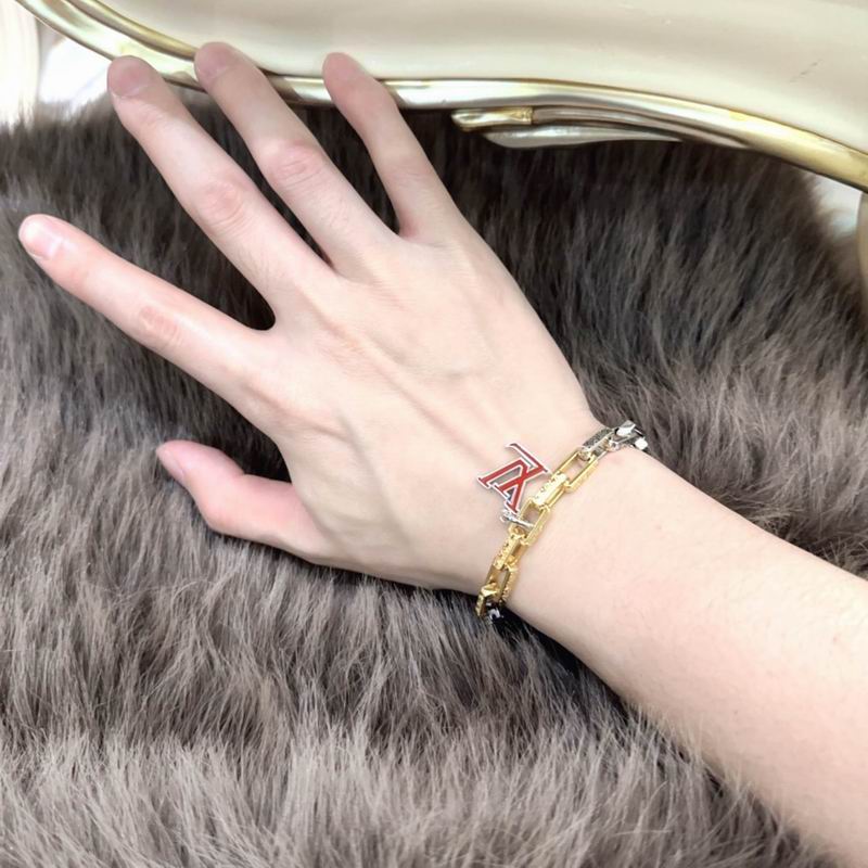 LV Bracelet 04yxh10 (4)