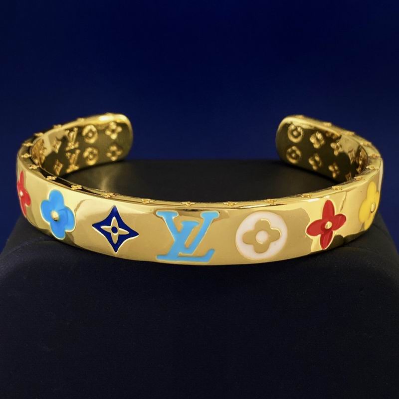 LV Bracelet 04yxh101 (1)