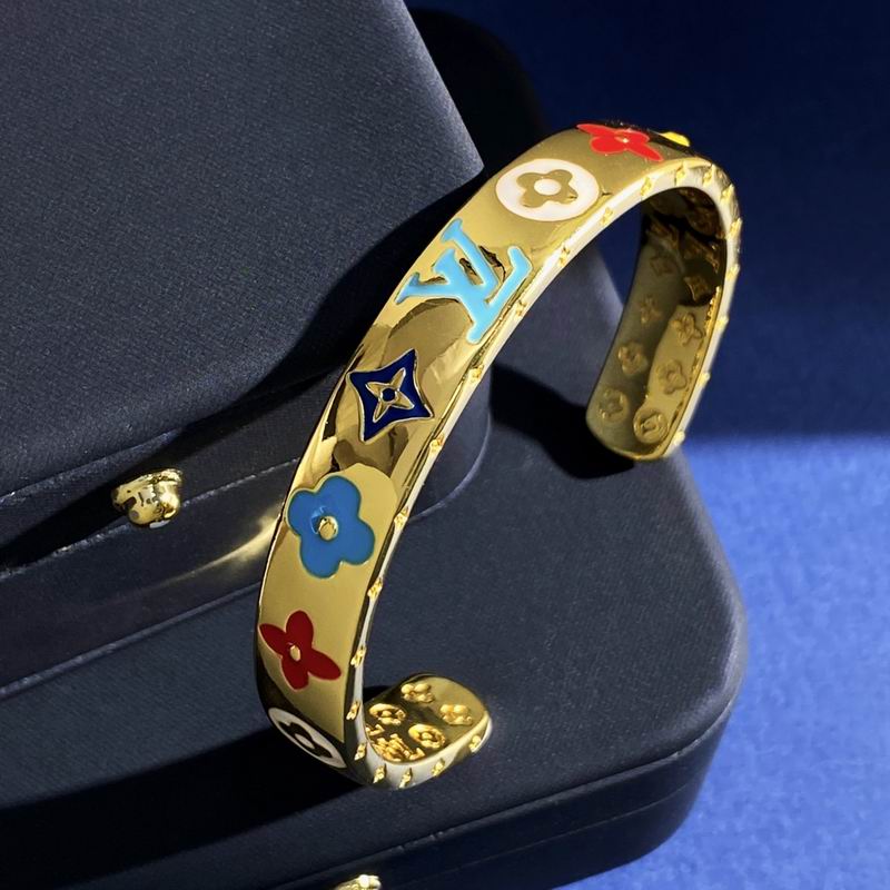 LV Bracelet 04yxh101 (6)