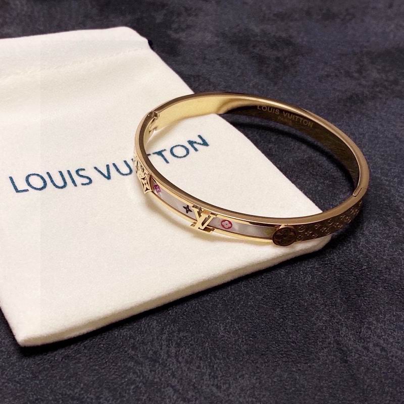LV Bracelet 04yxh103 (3)