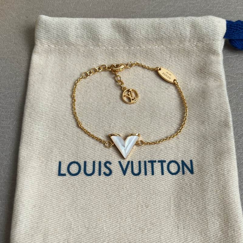 LV Bracelet 04yxh108 (6)