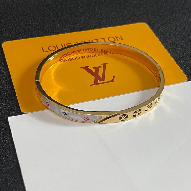LV Bracelet 04yxh111 (7)
