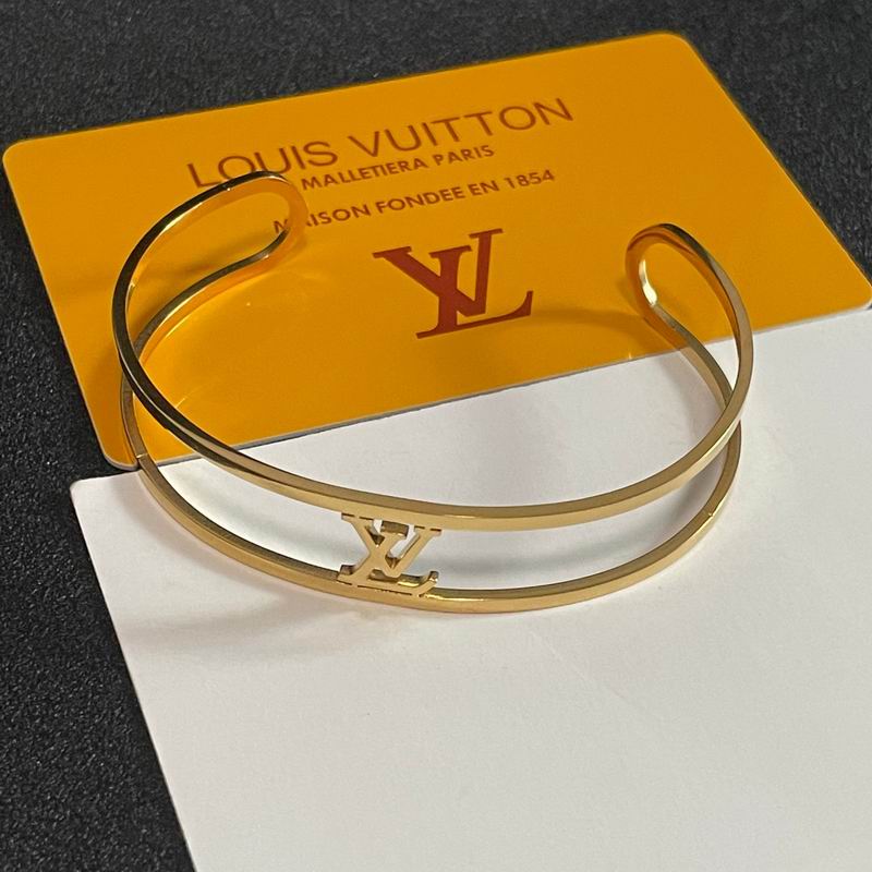 LV Bracelet 04yxh112 (2)