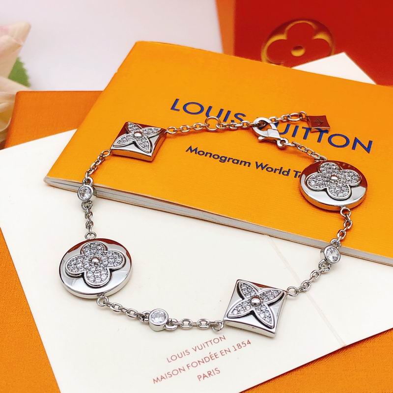LV Bracelet 04yxh113 (5)