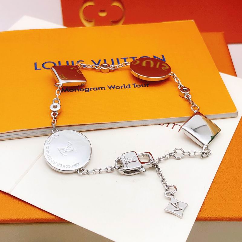 LV Bracelet 04yxh115 (2)