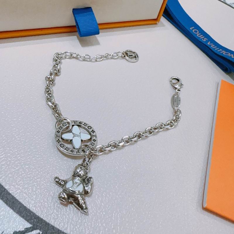 LV Bracelet 04yxh12 (1)