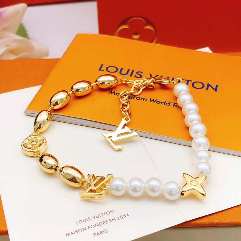 LV Bracelet 04yxh121 (3)