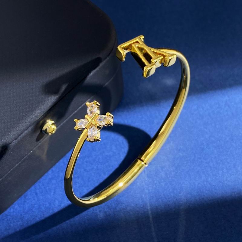 LV Bracelet 04yxh134 (1)