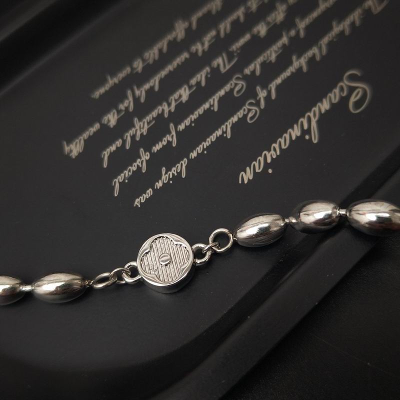 LV Bracelet 04yxh137 (2)