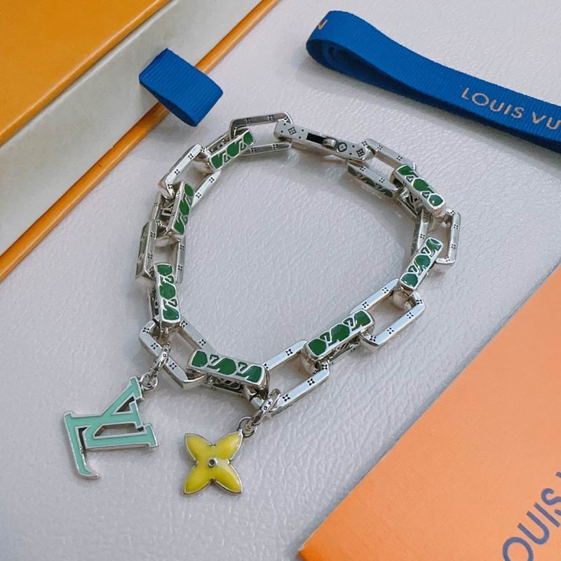 LV Bracelet 04yxh138 (4)