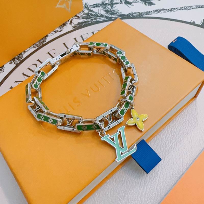 LV Bracelet 04yxh138 (5)