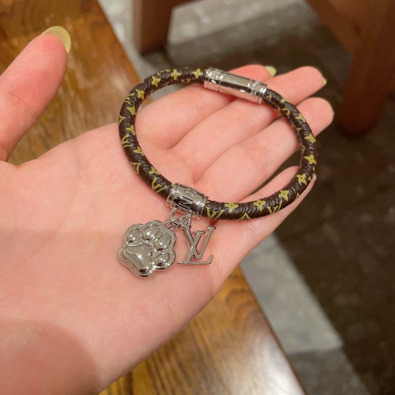 LV Bracelet 04yxh140 (6)
