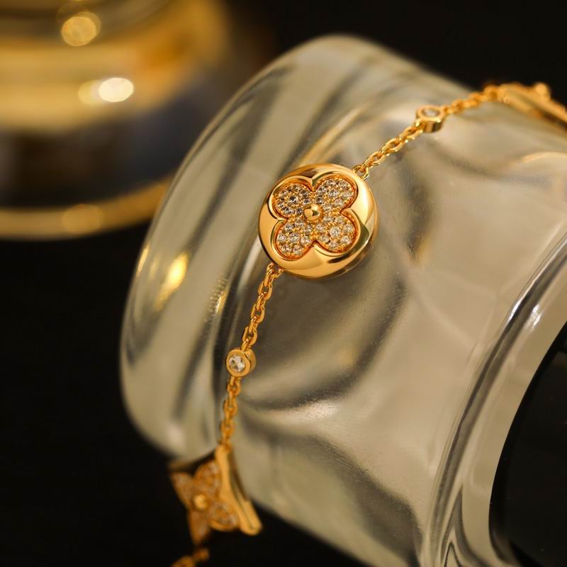 LV Bracelet 04yxh141 (7)