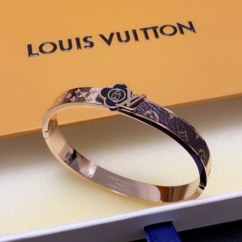 LV Bracelet 04yxh15 (6)