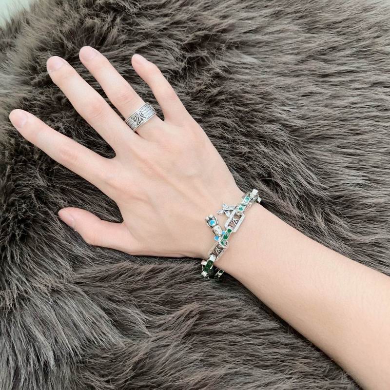 LV Bracelet 04yxh20 (4)