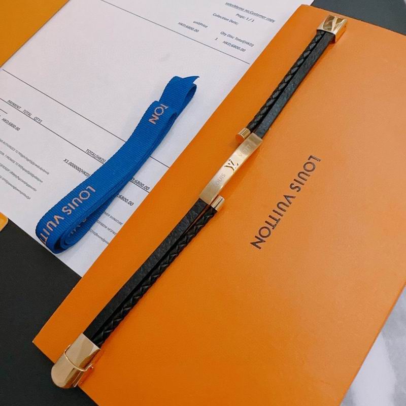 LV Bracelet 04yxh23 (2)