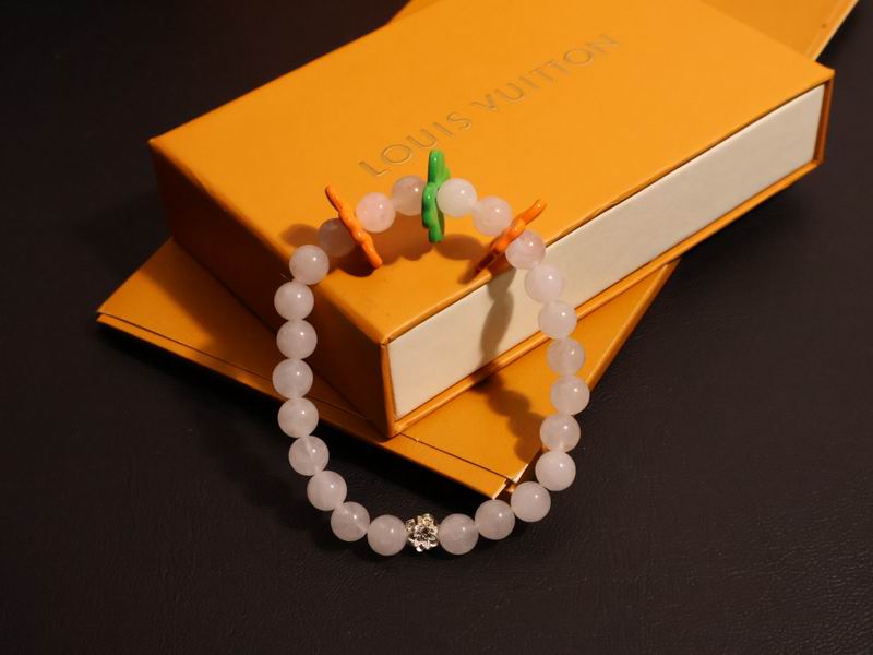 LV Bracelet 04yxh26 (2)