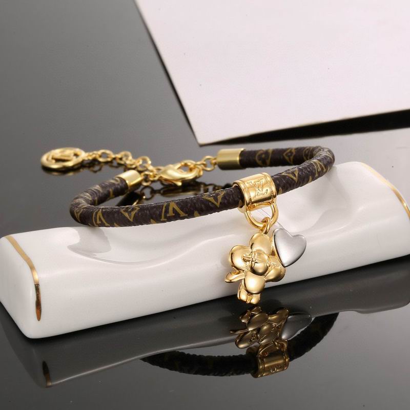 LV Bracelet 04yxh27 (3)