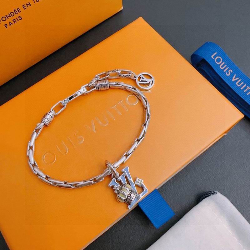 LV Bracelet 04yxh33 (5)