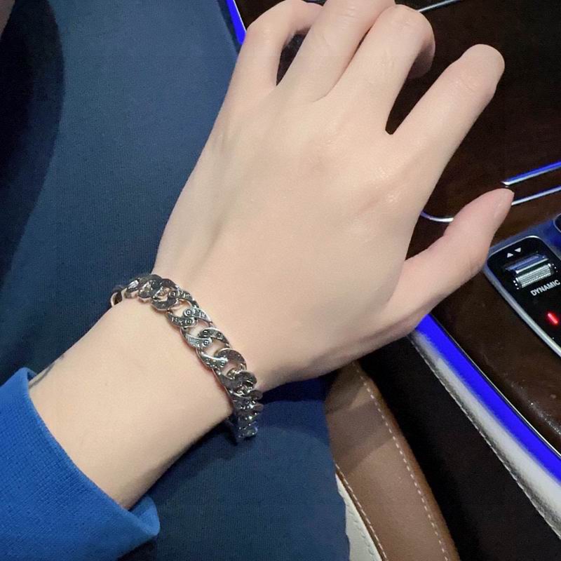 LV Bracelet 04yxh34 (6)