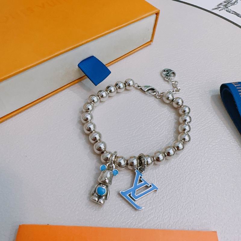 LV Bracelet 04yxh35 (3)