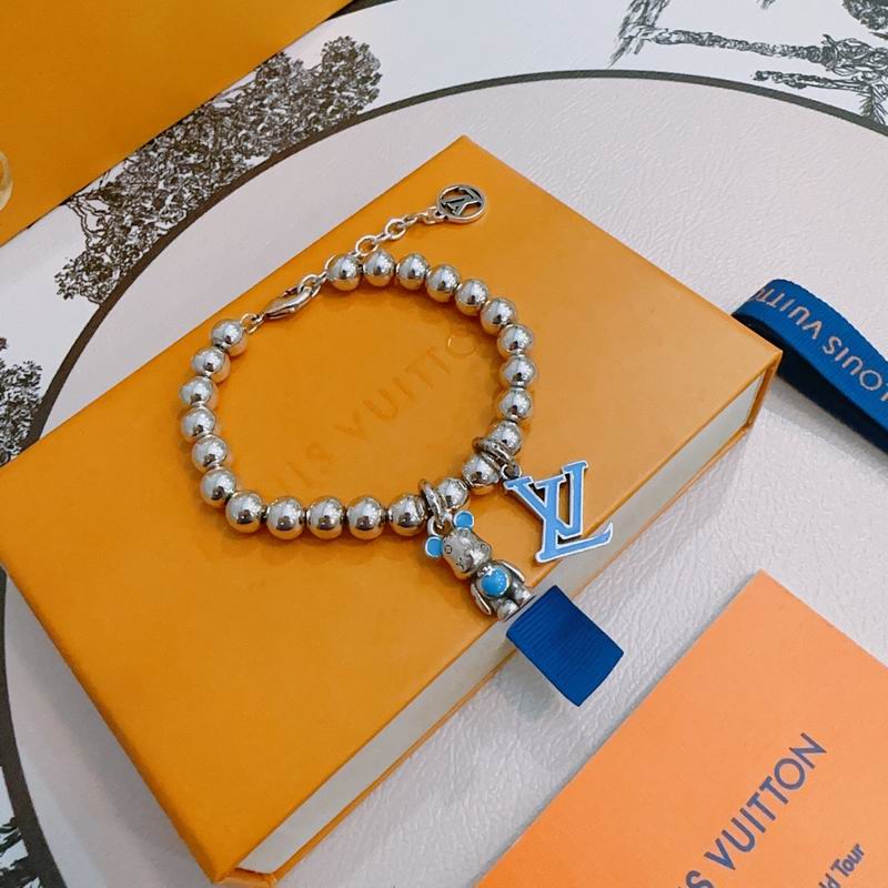 LV Bracelet 04yxh35 (4)