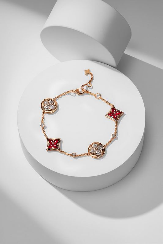 LV Bracelet 04yxh39 (1)