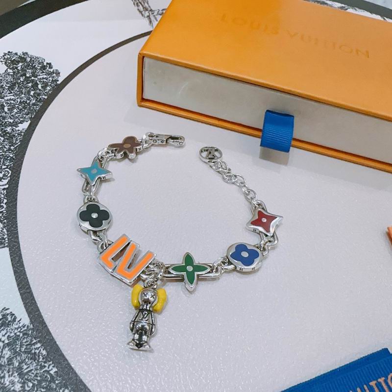 LV Bracelet 04yxh44 (3)