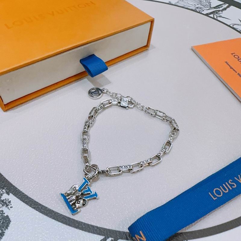 LV Bracelet 04yxh45 (2)