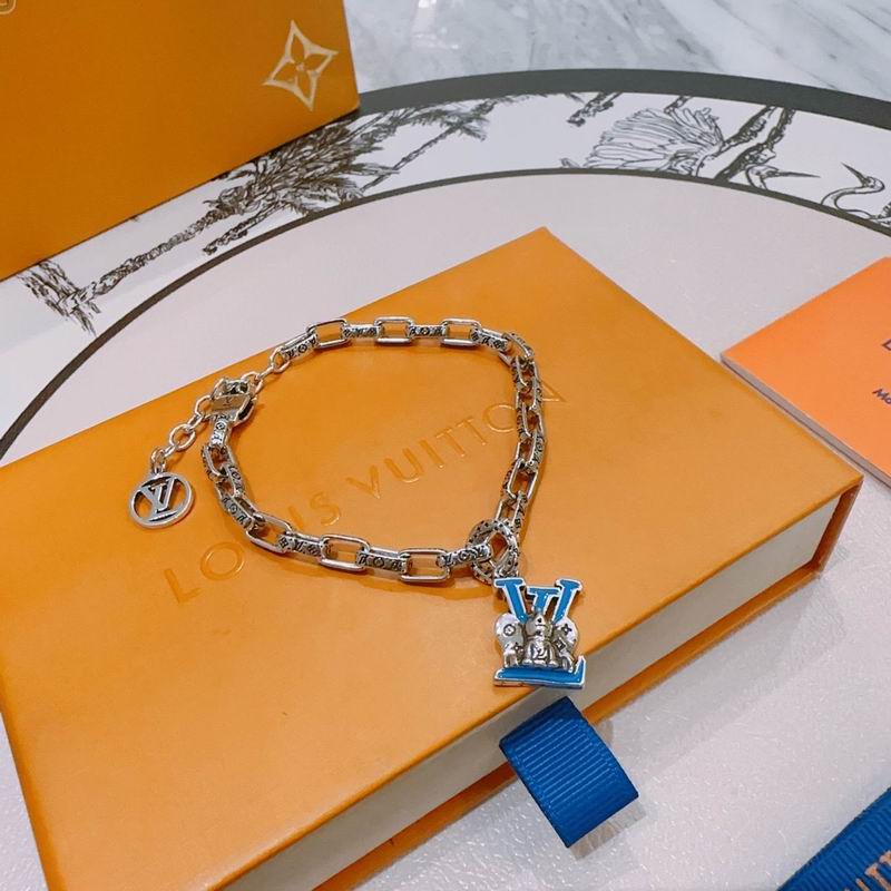 LV Bracelet 04yxh45 (3)