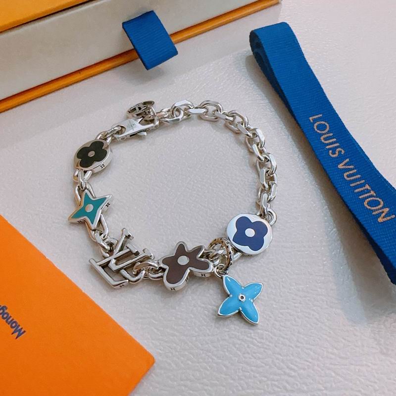 LV Bracelet 04yxh48 (5)
