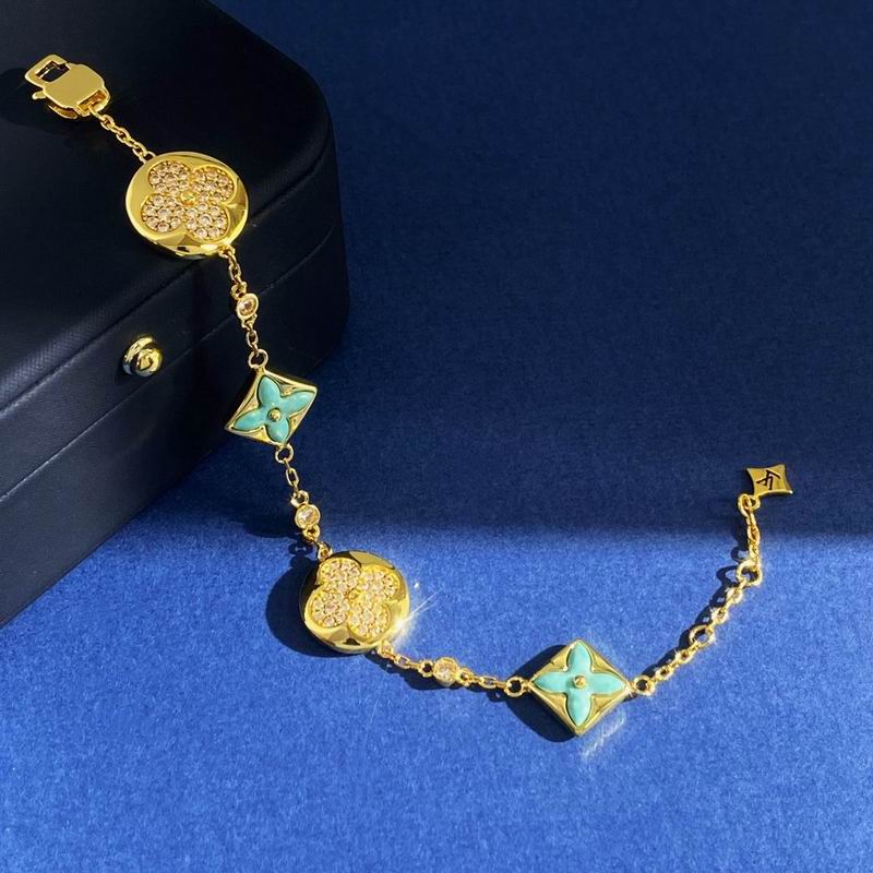 LV Bracelet 04yxh52 (4)