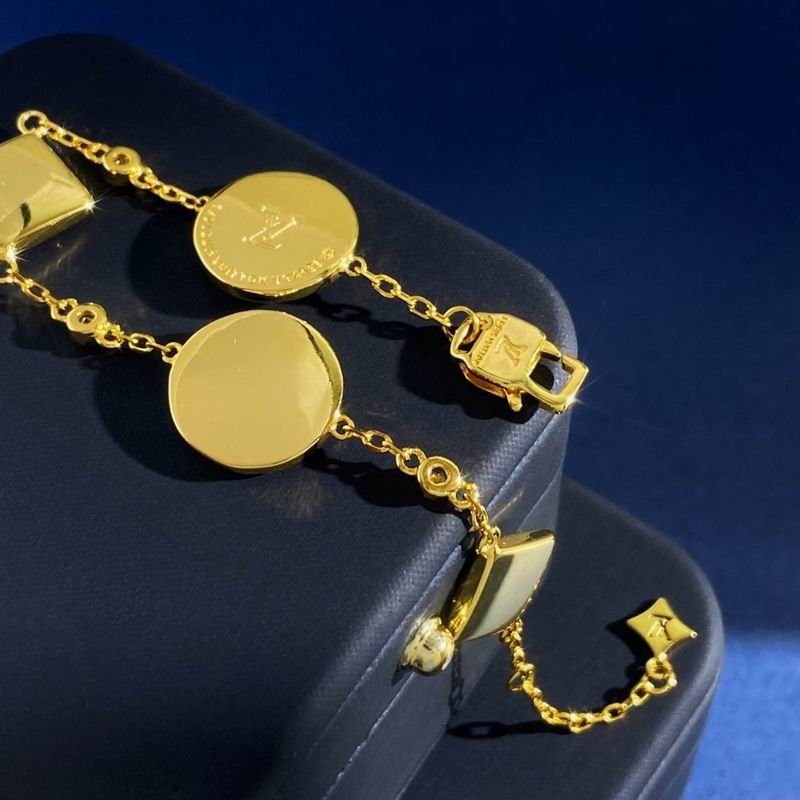 LV Bracelet 04yxh52 (6)