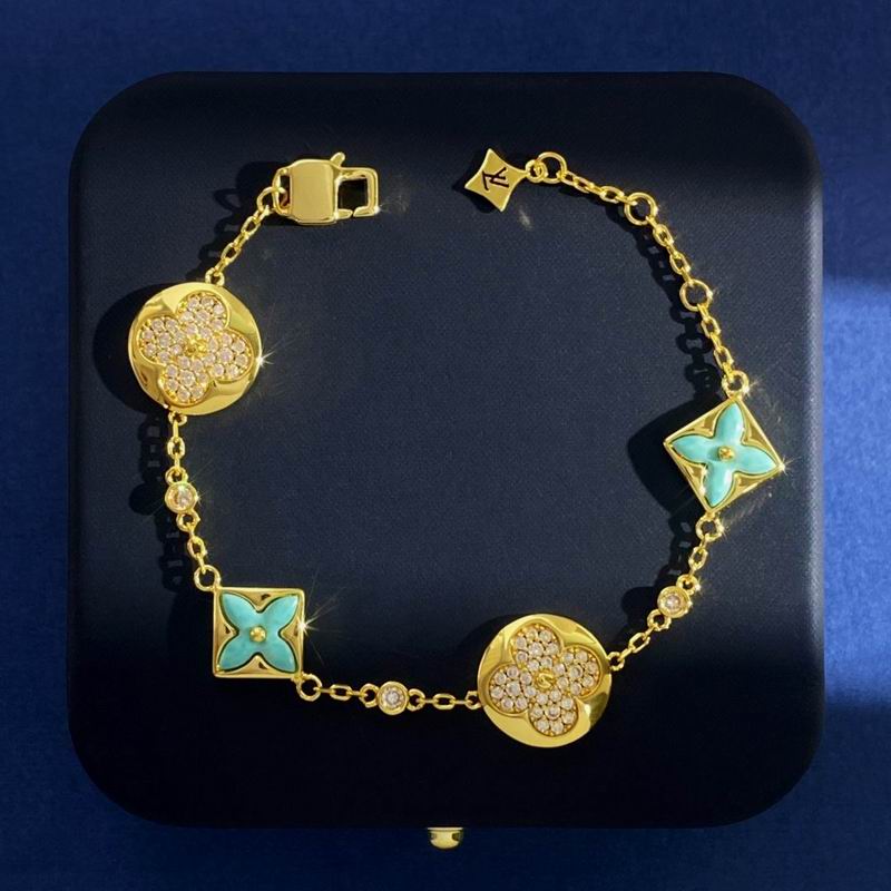 LV Bracelet 04yxh52 (9)