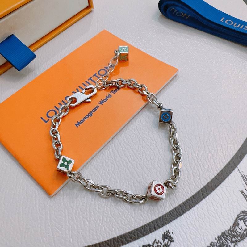 LV Bracelet 04yxh53 (1)