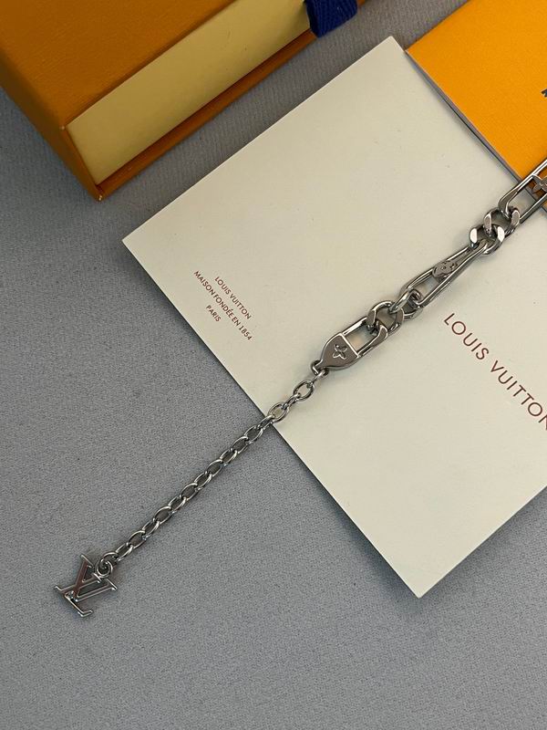 LV Bracelet 04yxh58 (6)