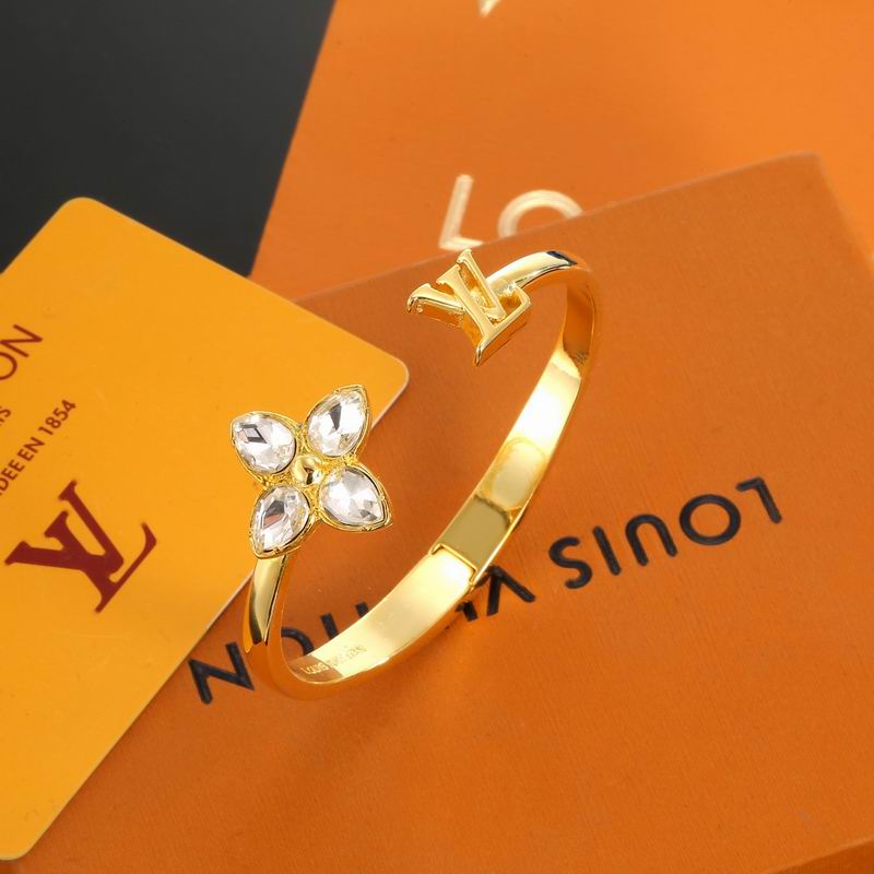 LV Bracelet 04yxh62 (1)