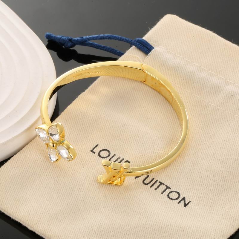 LV Bracelet 04yxh62 (6)