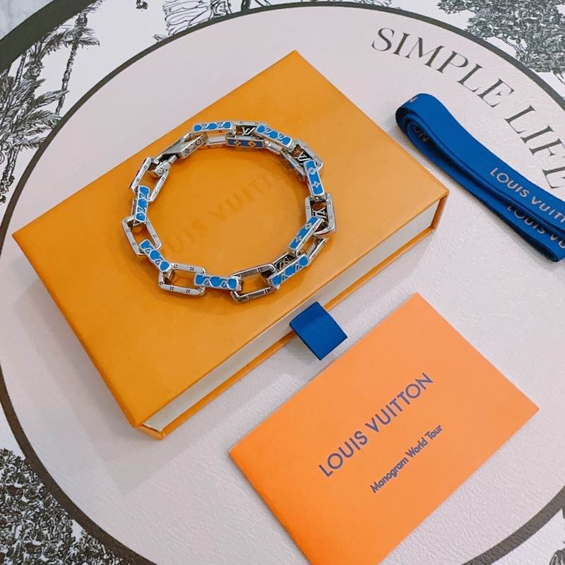 LV Bracelet 04yxh64 (4)