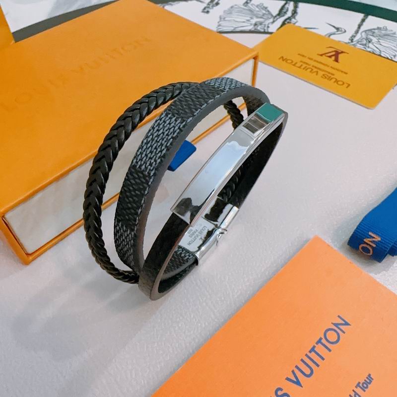 LV Bracelet 04yxh65 (1)