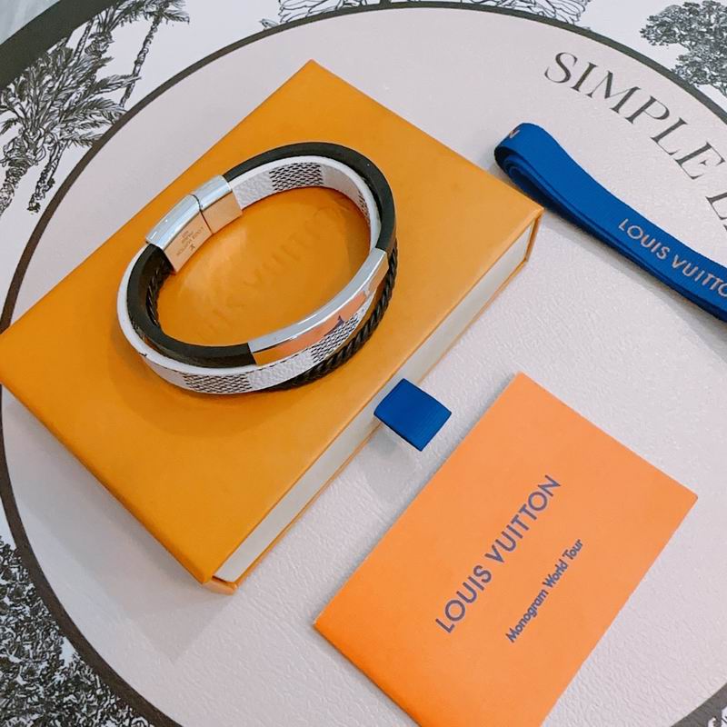 LV Bracelet 04yxh66 (6)