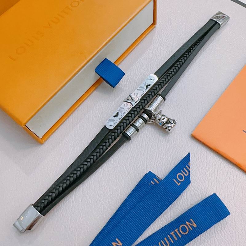 LV Bracelet 04yxh72 (2)