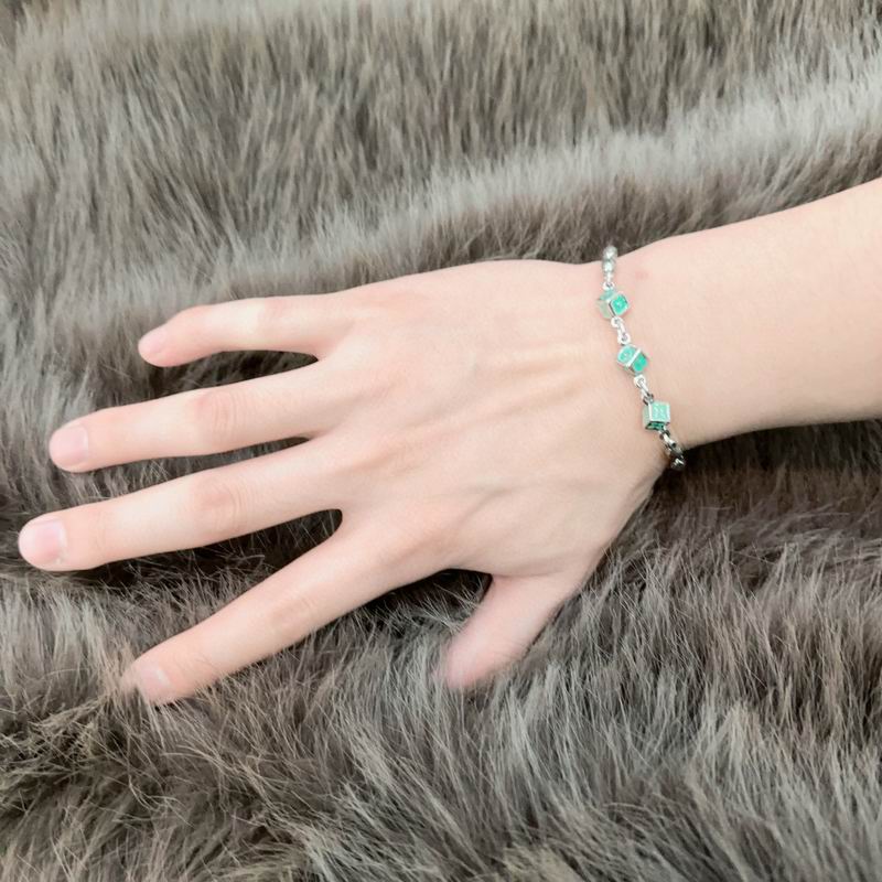 LV Bracelet 04yxh74 (5)