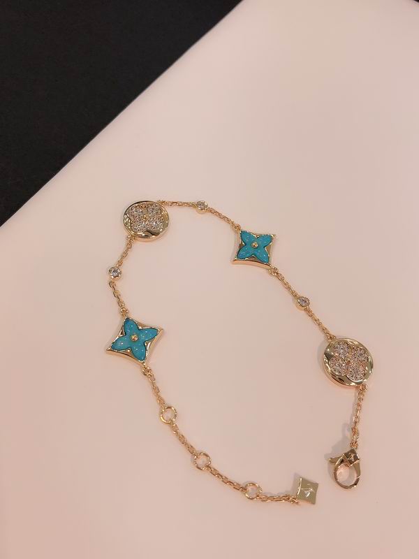 LV Bracelet 04yxh77 (1)