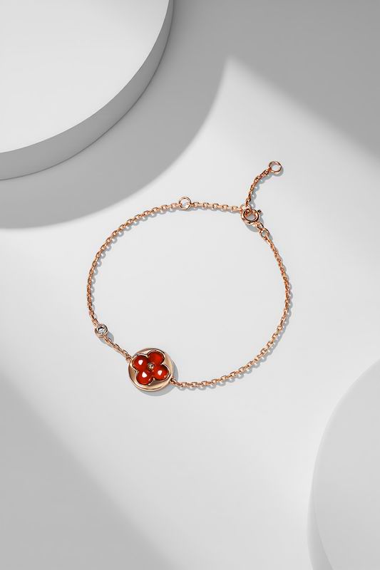 LV Bracelet 04yxh78 (4)